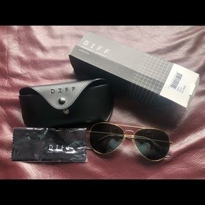 DIFF Eyewear Cruz Aviator Sunglasses